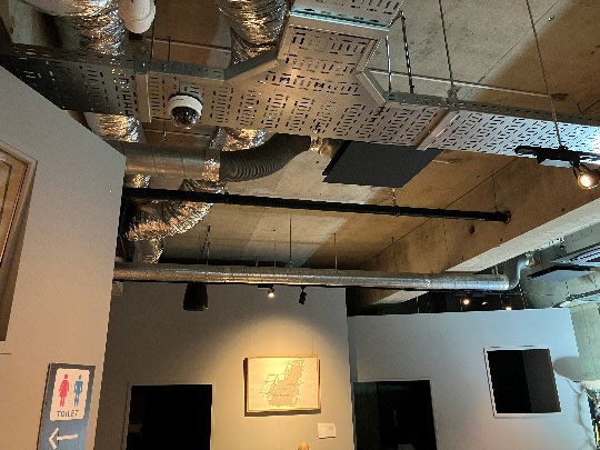 設置された監視カメラ