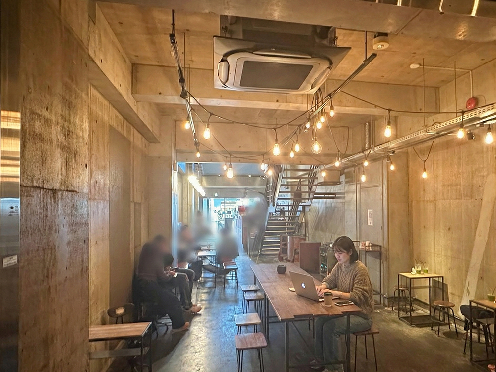 Wi-Fiを使用している姿